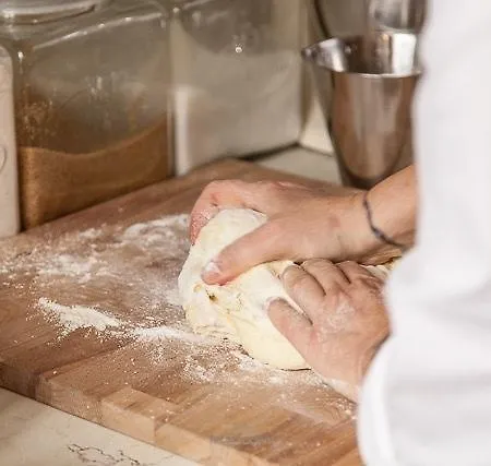 فندق مبيت وإفطار Rose E Cioccolato بورجو فال دي تارو